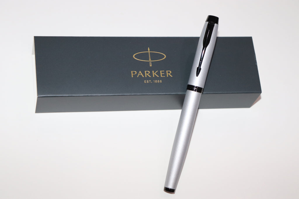 Parker IM Monochrome Matte Grey Black Trim Fountain Pen