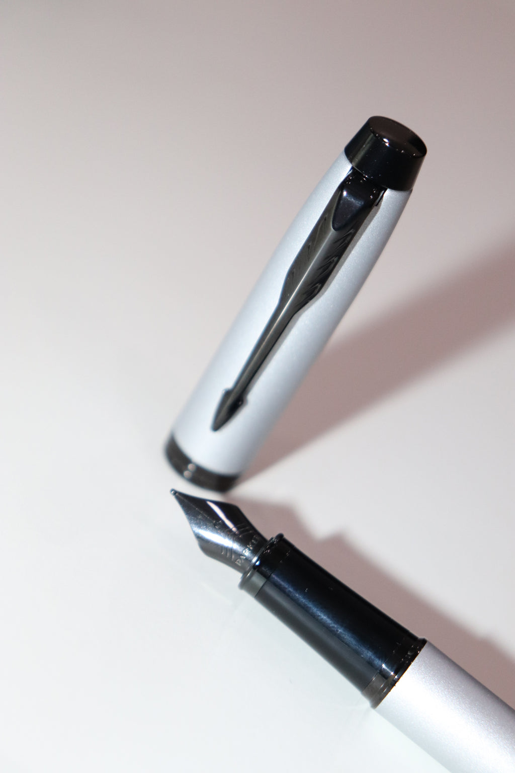 Parker IM Monochrome Matte Grey Black Trim Fountain Pen