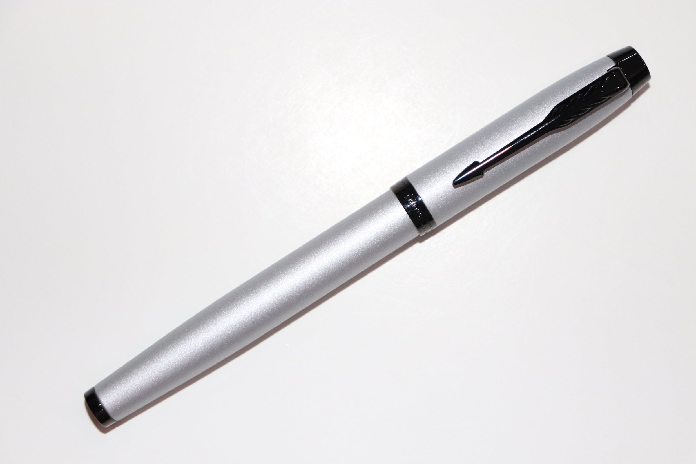 Parker IM Monochrome Matte Grey Black Trim Fountain Pen