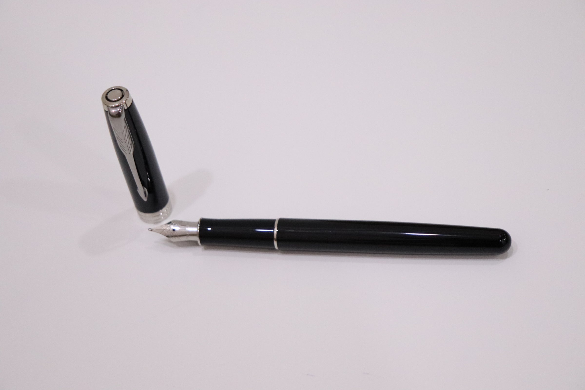 Parker Sonnet Black Lacquer Chrome Trim Fountain Pen