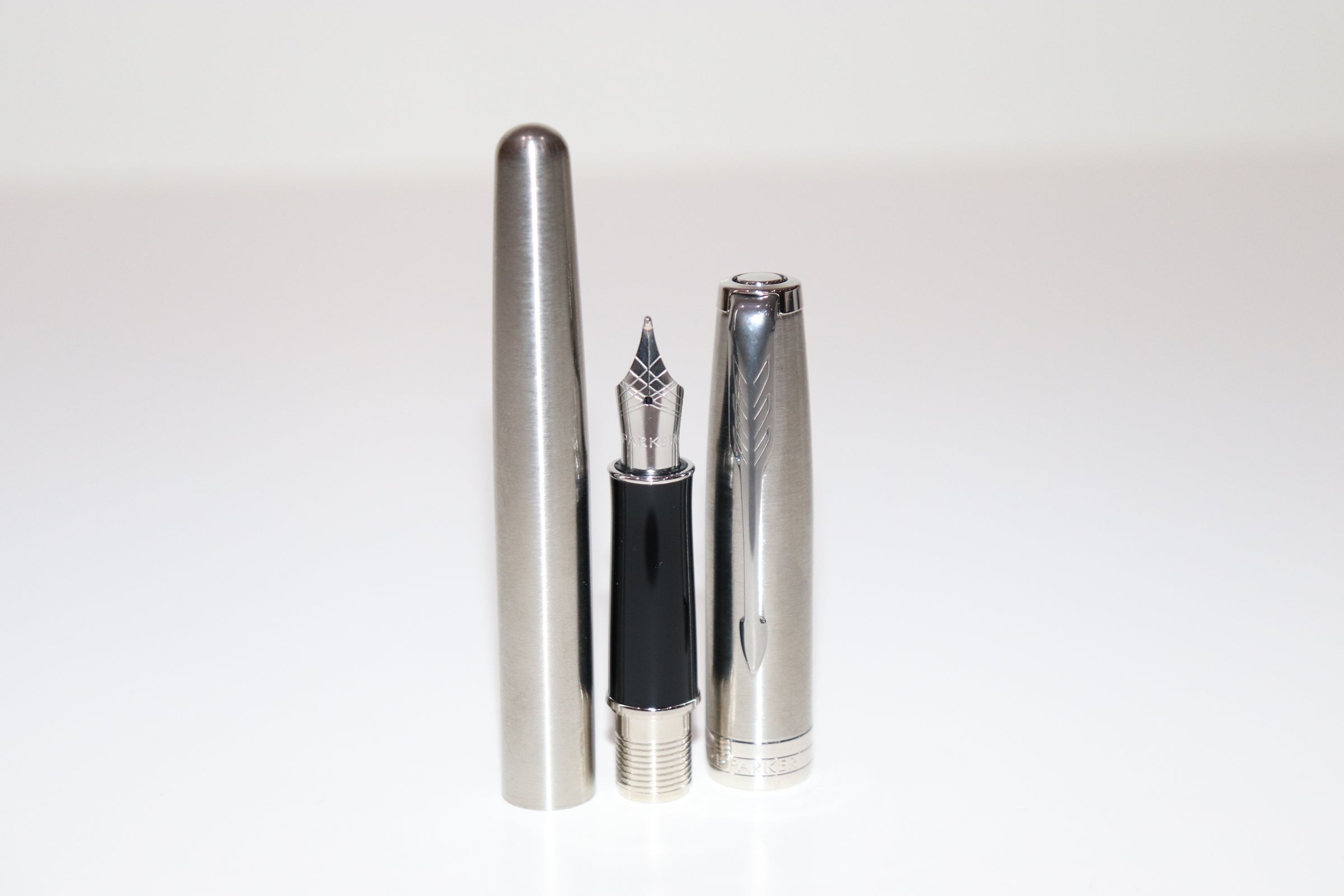 Parker Sonnet Stainless Steel Chrome Trim Fountain Pen