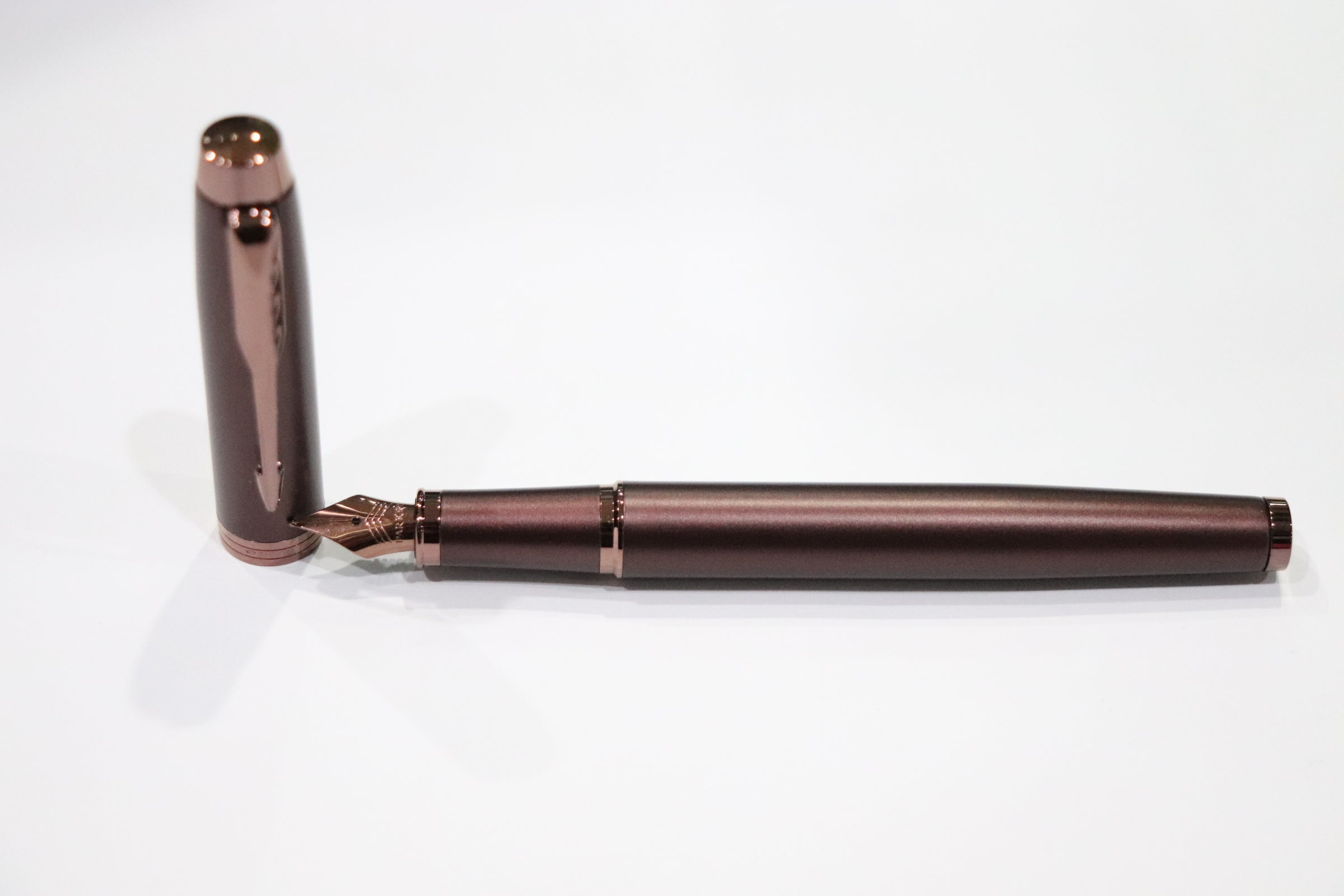 Parker IM Monochrome Burgundy Fountain Pen