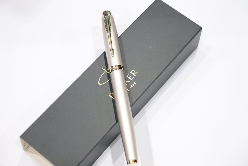 Parker IM Monochrome Champagne Fountain Pen