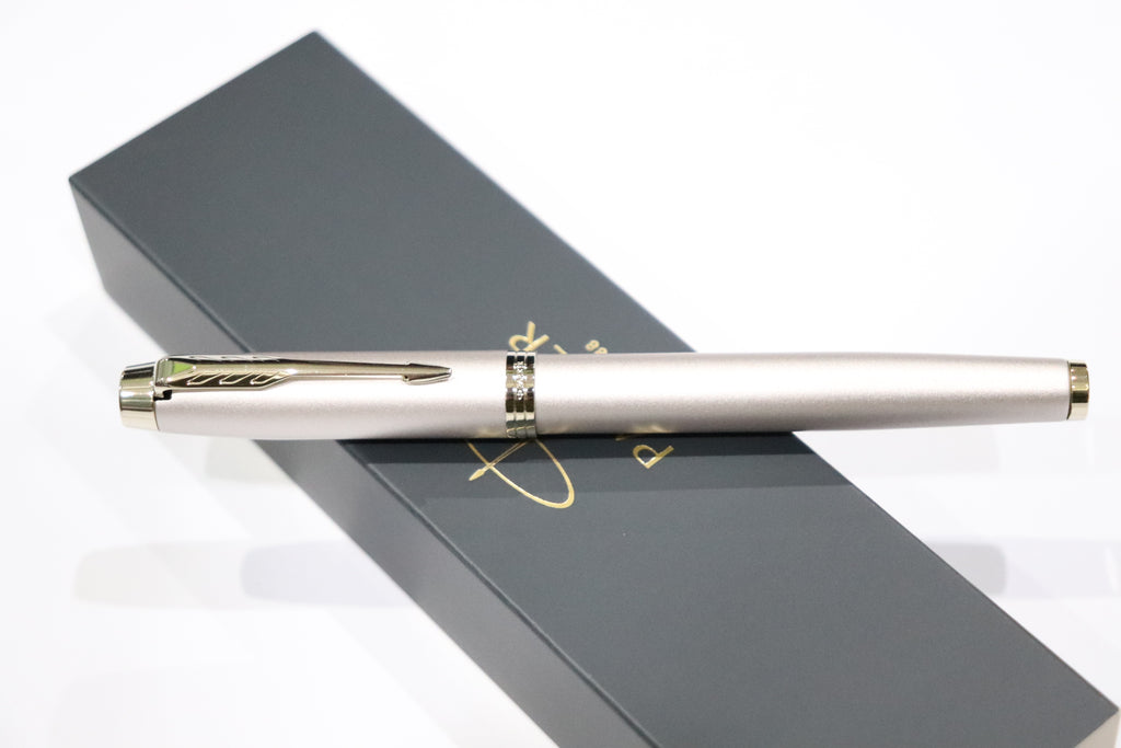 Parker IM Monochrome Champagne Fountain Pen