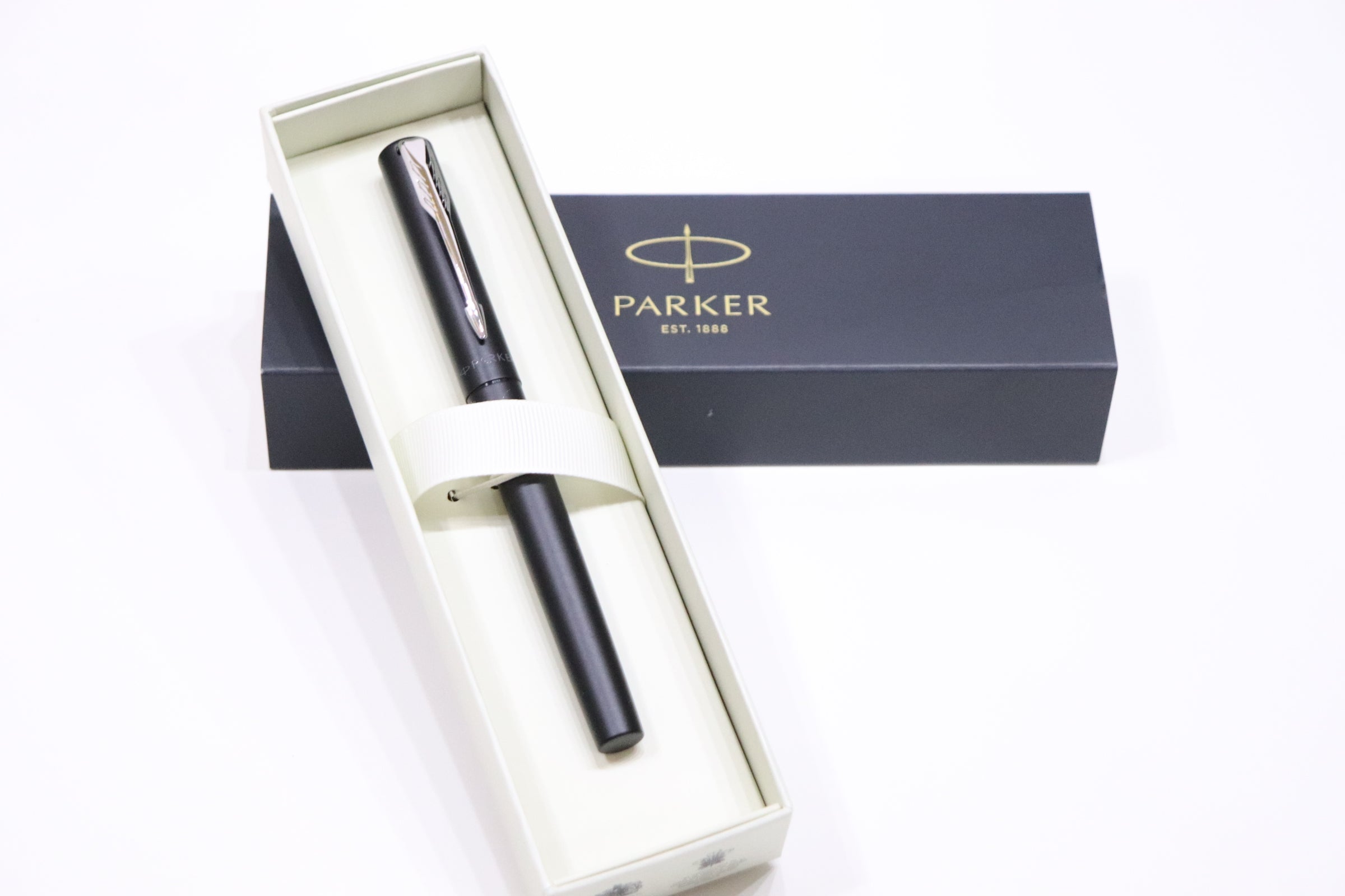 Parker Vector XL Matte Black Fountain Pen
