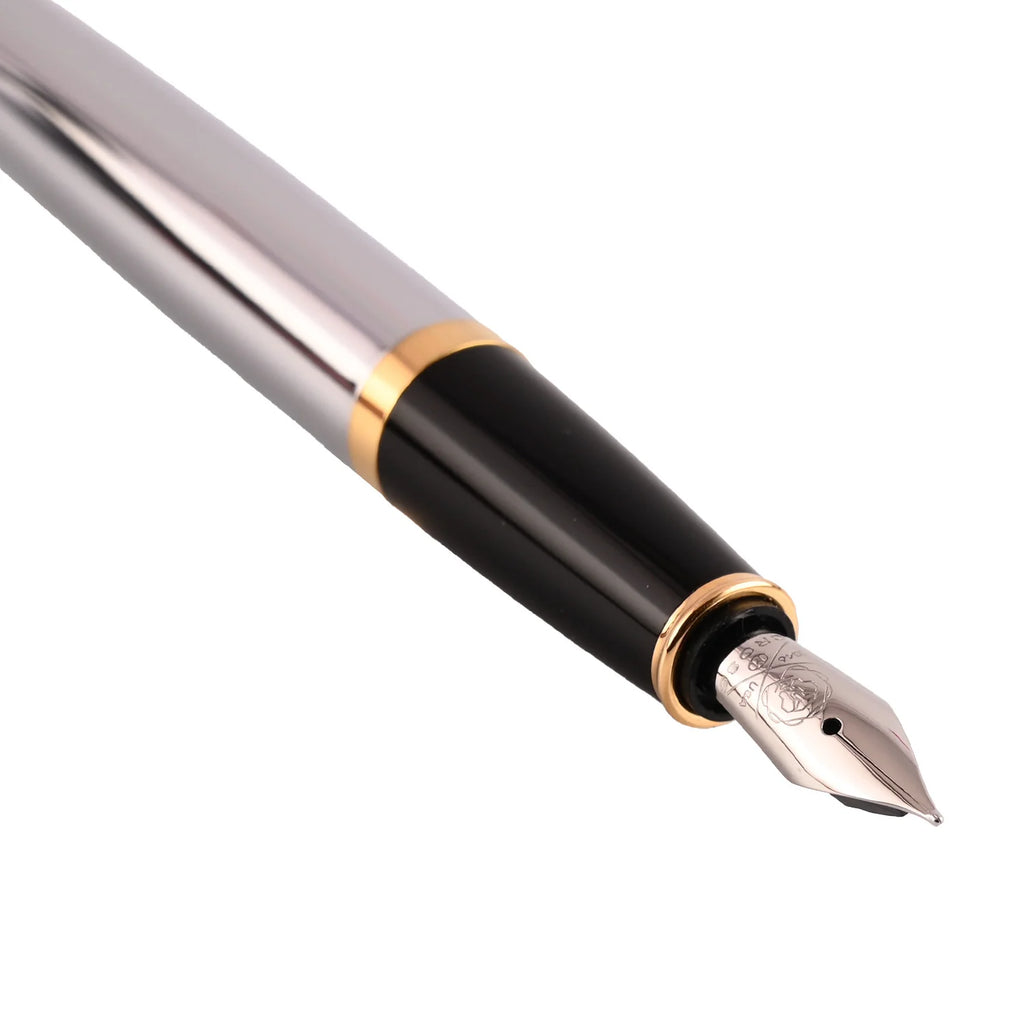Cross Bailey Medalist Fountain Pen – Chrome with Gold Trim