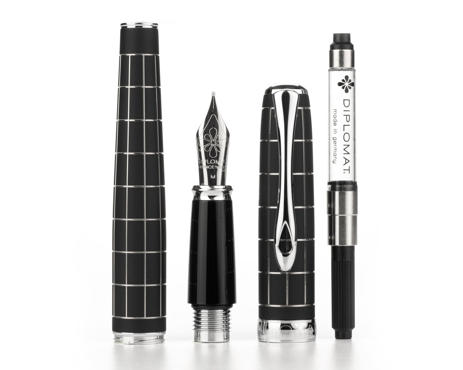Diplomat Excellence A Plus Rhomb Guilloche Lapis Black Fountain Pen
