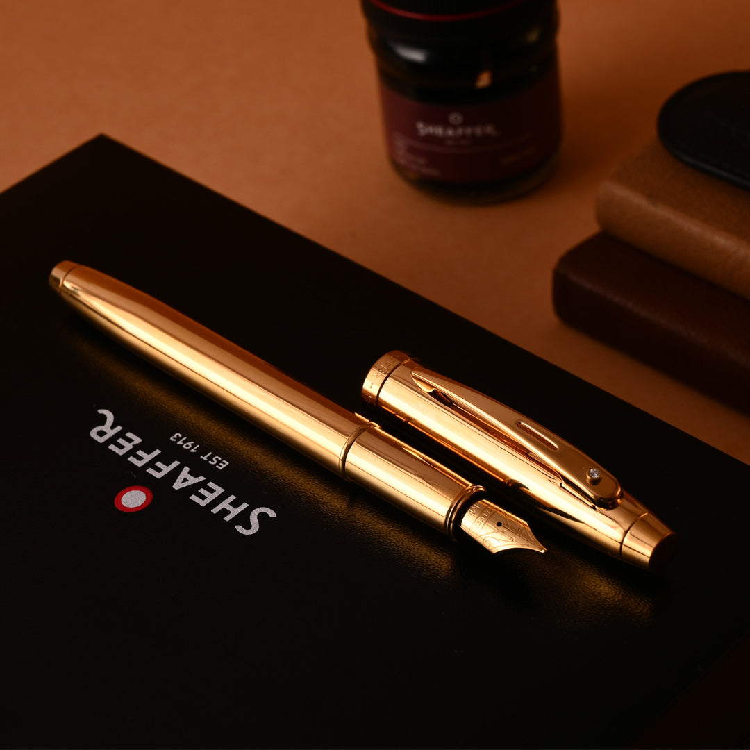 Sheaffer Gift Collection 100 – 9372 Glossy PVD Gold With PVD Gold Trim Fountain Pen