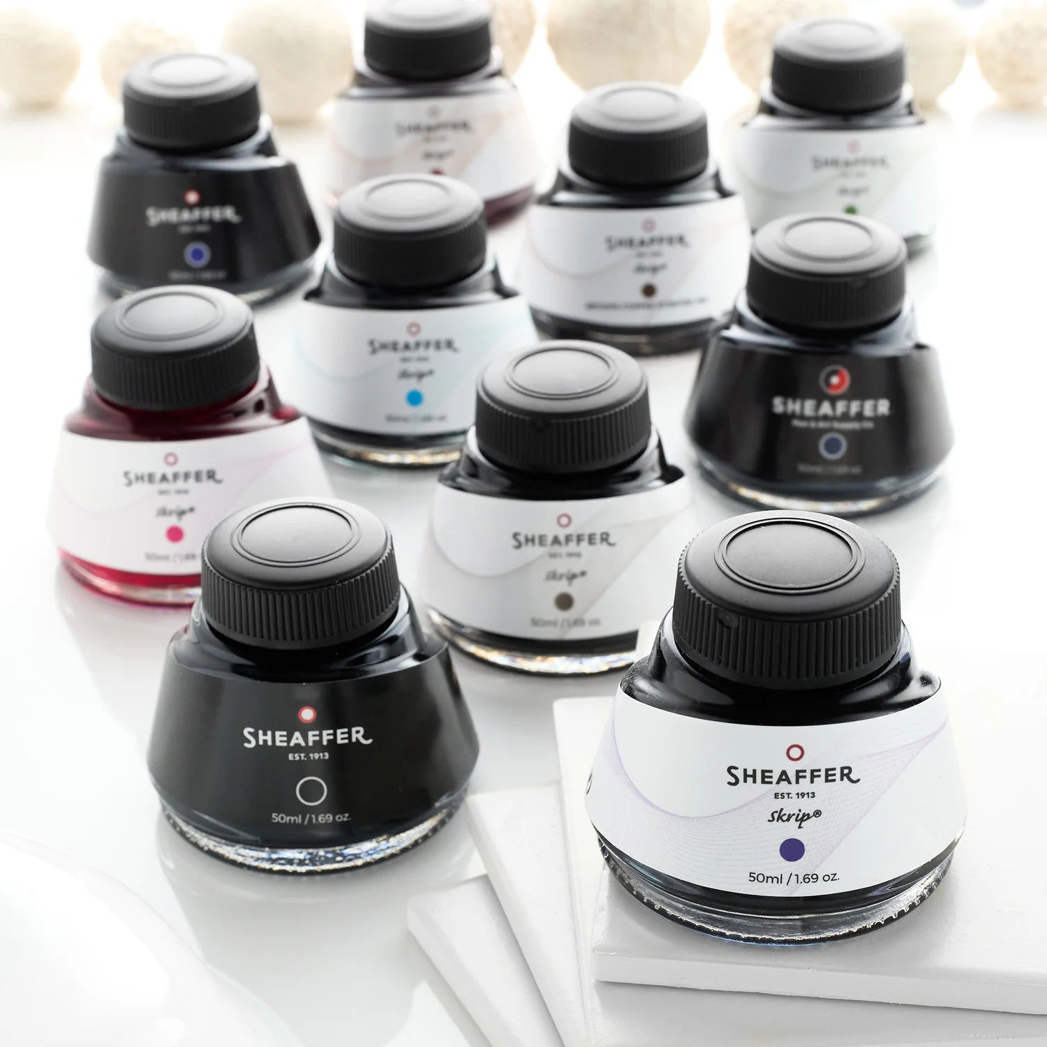Sheaffer 300 Matte Black Fountain Pen With Ink Bottle
