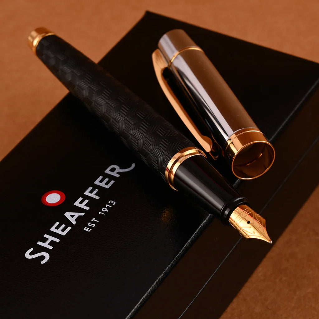 Sheaffer Gift Collection 300 – 9347 Engraved Black with Chrome Cap and Gold Trims Fountain Pen