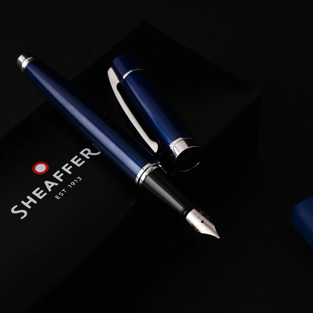 Sheaffer Gift Collection 300 – 9341 Blue Lacquer Chrome Trim Fountain Pen