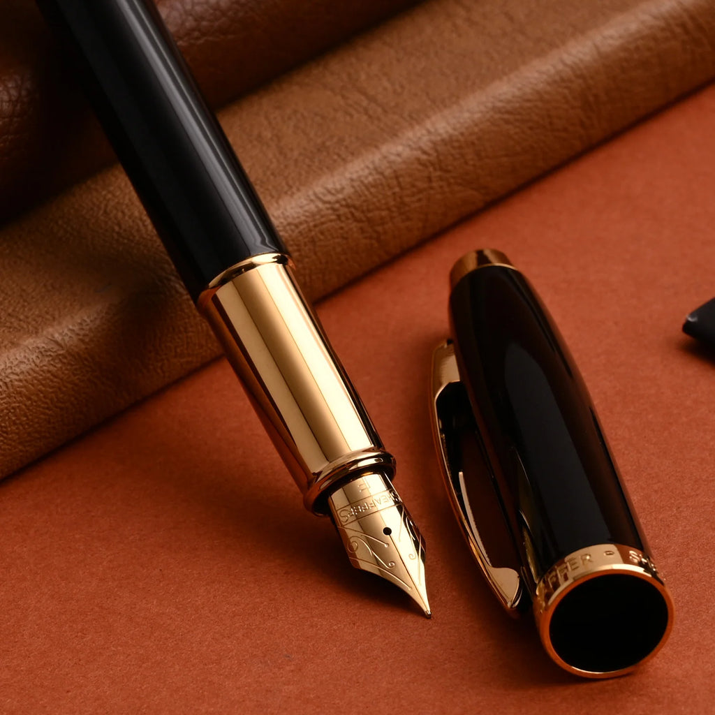 Sheaffer Gift Collection 100 – 9322 Fountain Pen | Glossy Black with Gold Trim