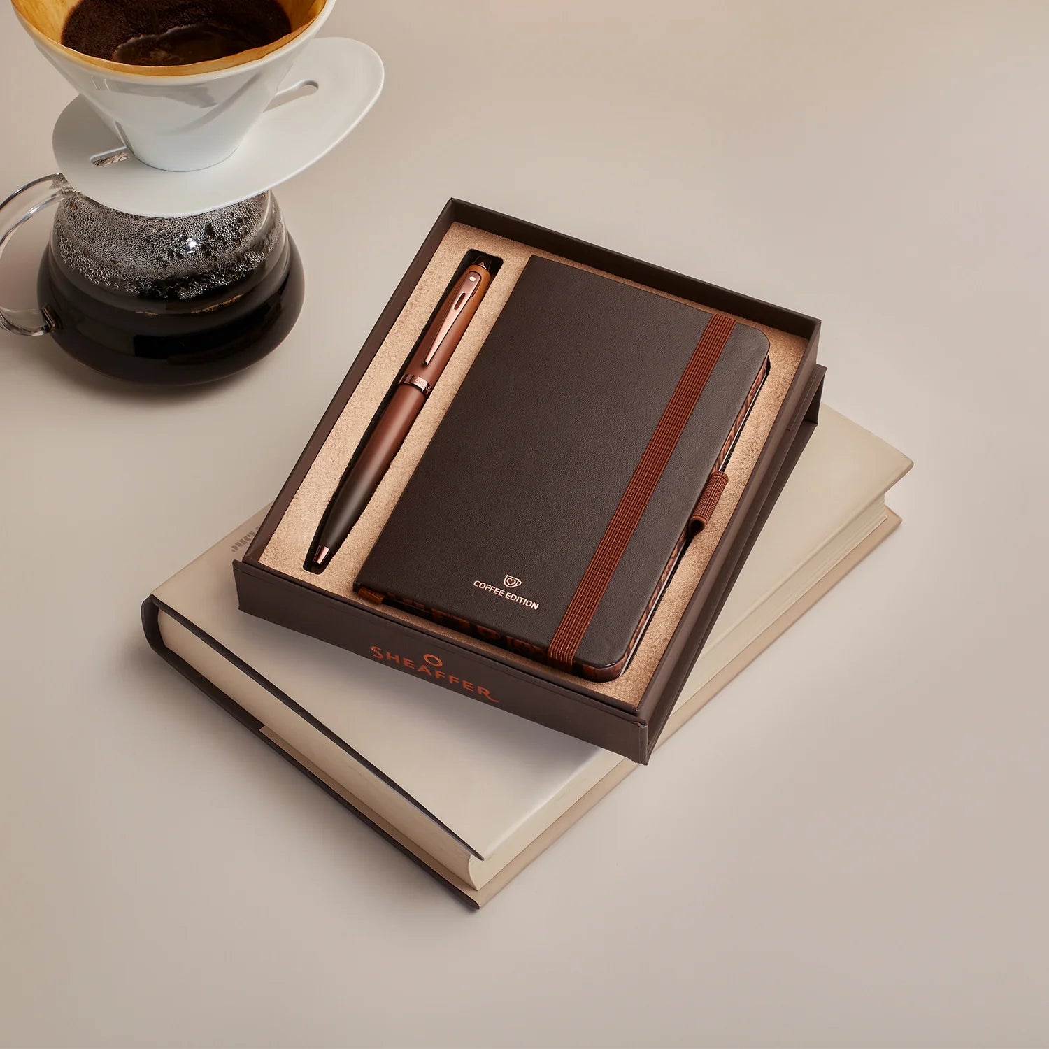 Sheaffer Gift Set Coffee Edition 100 9374 Ballpoint Pen with Coffee Notebook