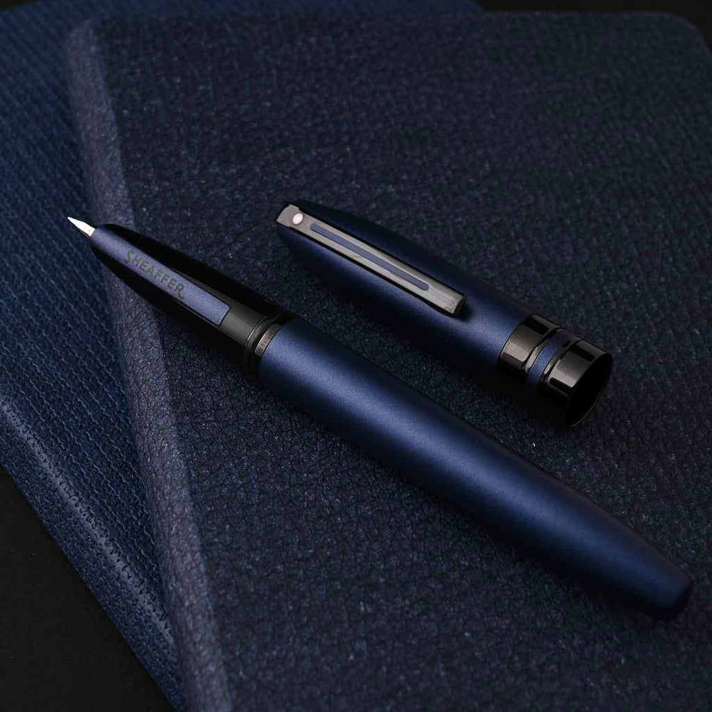 Sheaffer® ICON 9110 Metallic Blue Fountain Pen With Gloss Black Trim