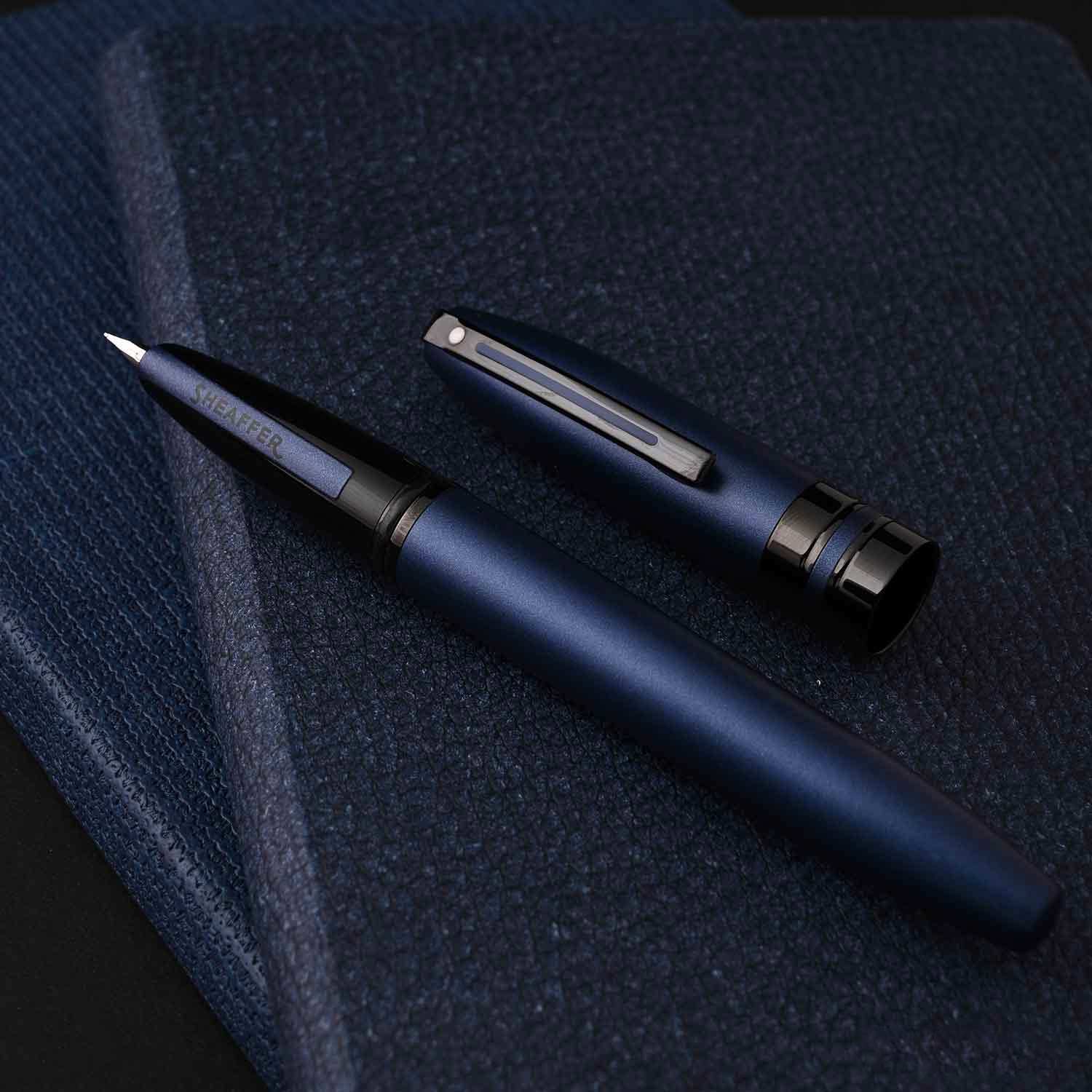 Sheaffer® ICON 9110 Metallic Blue Fountain Pen With Gloss Black Trim