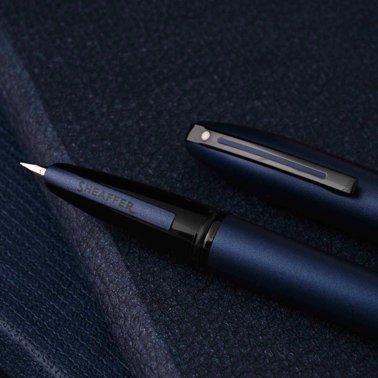 Sheaffer® ICON 9110 Metallic Blue Fountain Pen With Gloss Black Trim